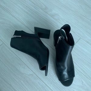 Donald J. Pliner Peep Toe Leather Booties 8